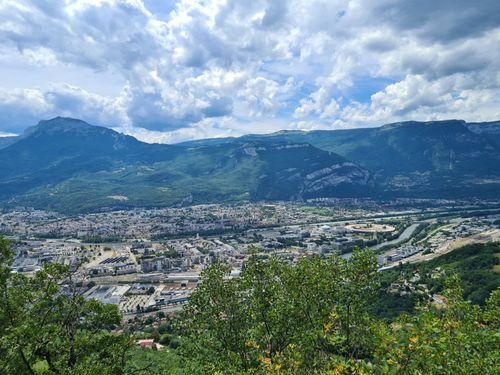 Hiking Isère