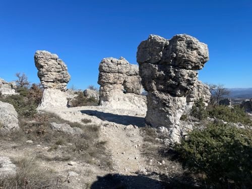 Hiking Alpes-de-Haute-Provence Hiking Alpes-de-Haute-Provence