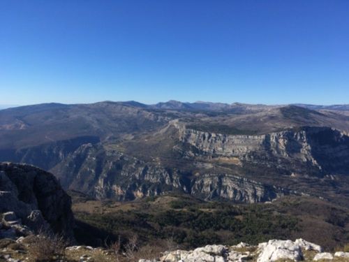 Hiking Courmes