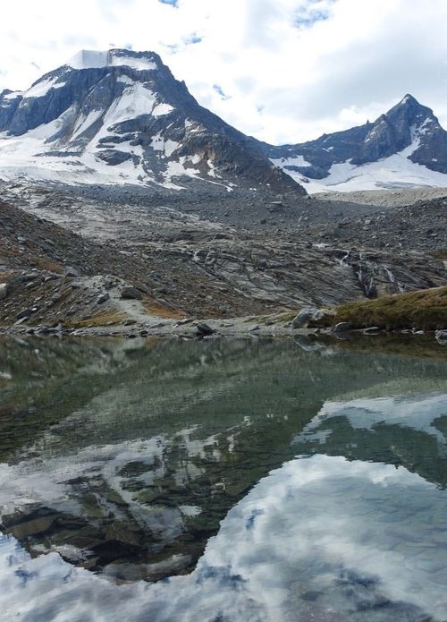 Hiking Valsavarenche